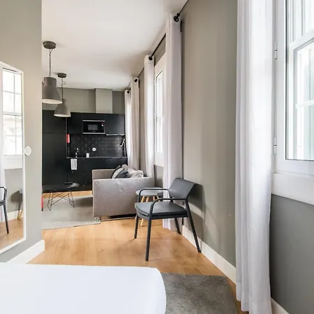 Amazing Old Town - By Sbh Apartment *