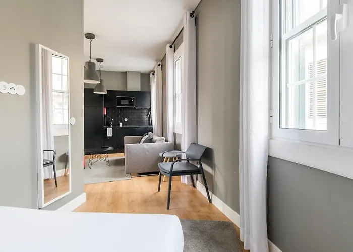 Amazing Old Town - By Sbh Apartment *