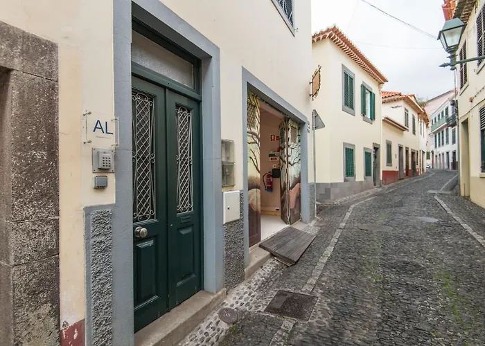 Amazing Old Town - By Sbh Apartment *